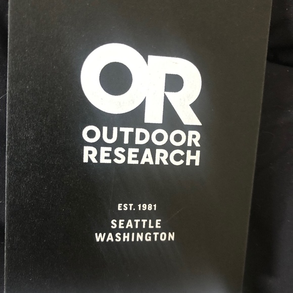 Outdoor research Coze down parka L New - Picture 1 of 4